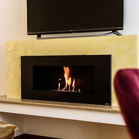 Ultracentral Luxury Apartment Cluj-Napoca Eksteriør bilde