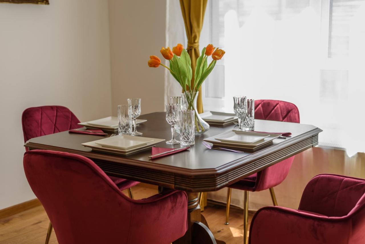 Ultracentral Luxury Apartment Cluj-Napoca Eksteriør bilde