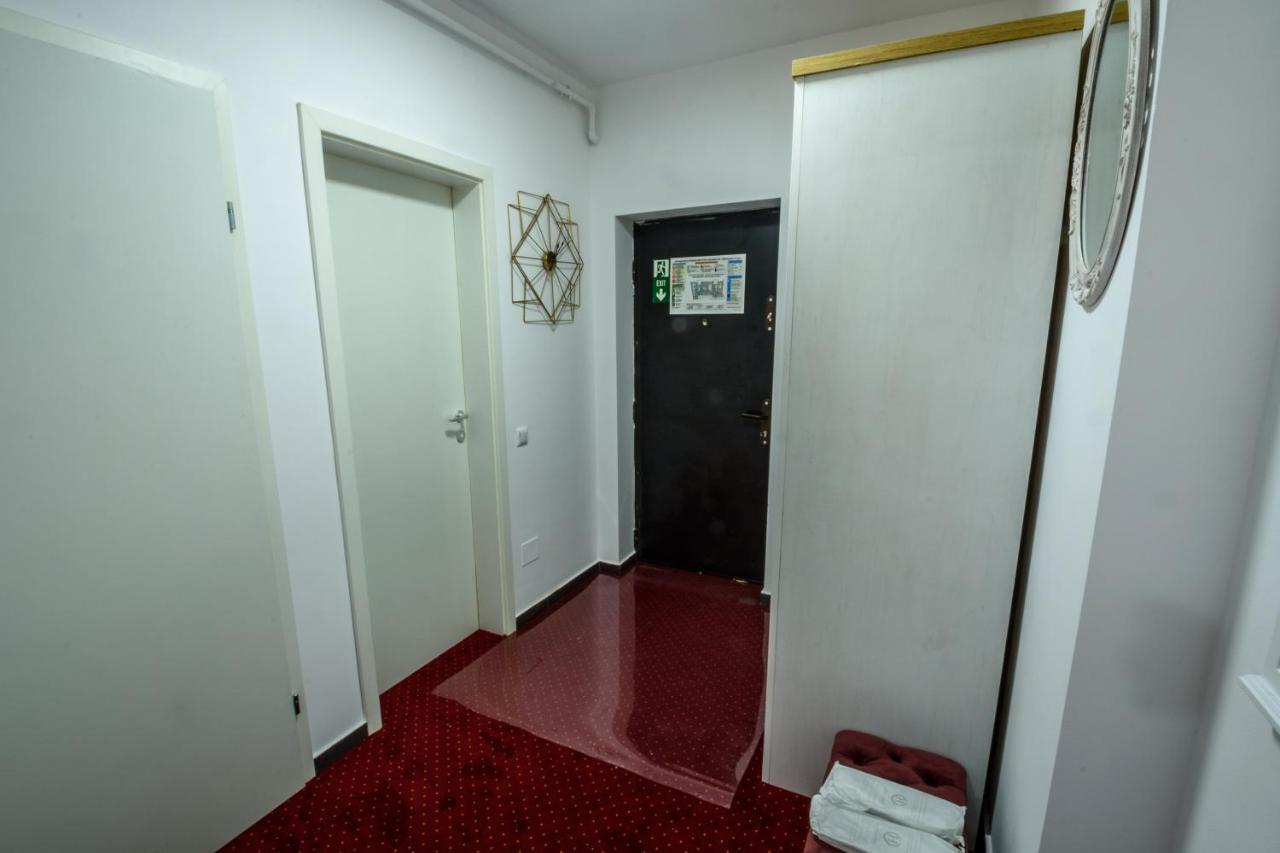 Ultracentral Luxury Apartment Cluj-Napoca Eksteriør bilde